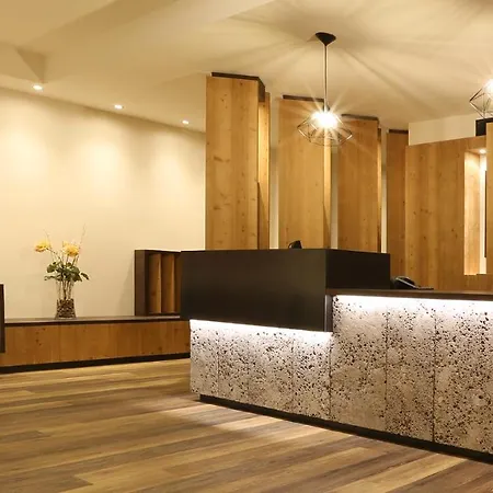 Eurohotel Mountain Wellness Otel Castione della Presolana